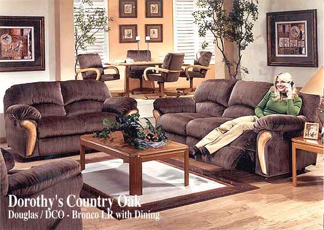 2006/ImagesDorothyCO/dco09living665w.jpg