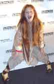 $$mmaarrttsitemaster2006/Imagesmovies/hbDanaDaureypoise108p.gif