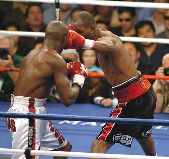 2006/Imagespeople/BoxerBernardHopkins665w.jpg
