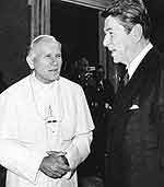 2006/Imagessoulfind/PopeJohnRonReagan150web.jpg
